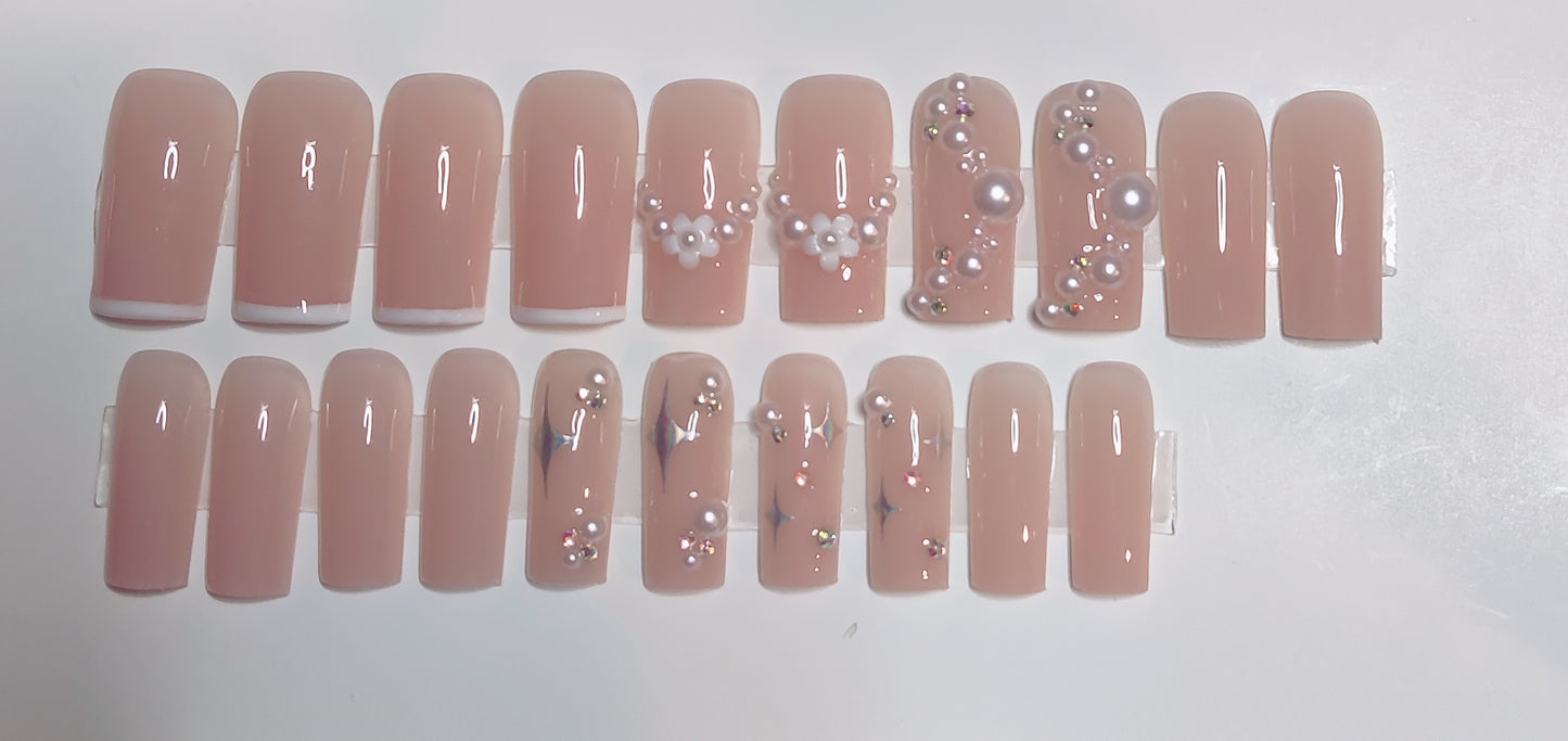 20 PCS Pearl Princess Press On Nail Set